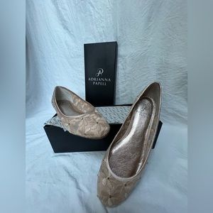 ADRIANNA PAPELL lace flats size 7